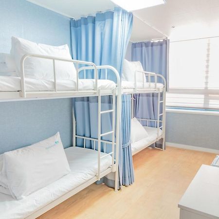 Roadhouse Hongdae Shinchon Hotel Seoul Exterior photo