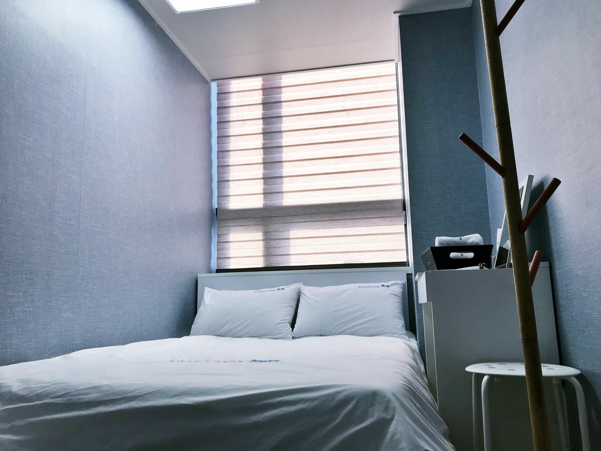 Roadhouse Hongdae Shinchon Hotel Seoul Exterior photo